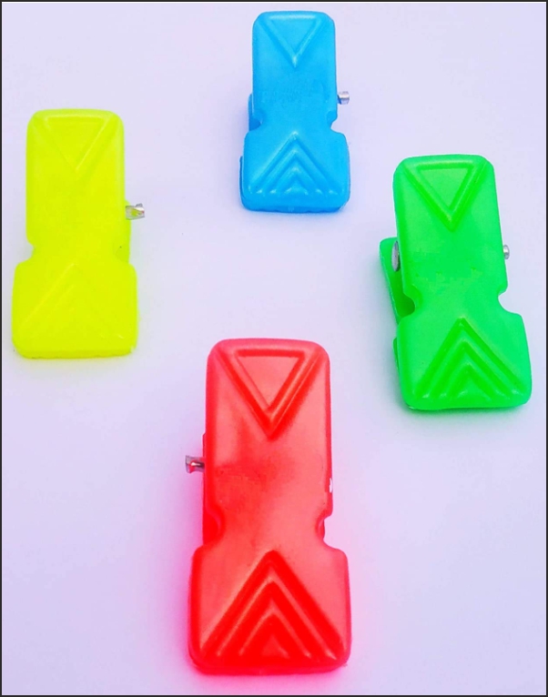 Plastic Cloth Clips 20 PCS Set | Strong Multi Colour Laundry Clips for Clothes Drying - Image 4